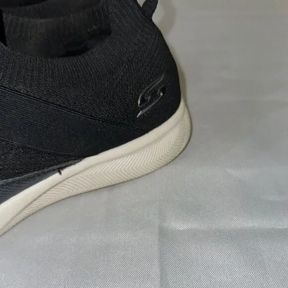 Skechers BOB’s Black Slip-On Sneakers Size 8.5 - Picture 2 of 11